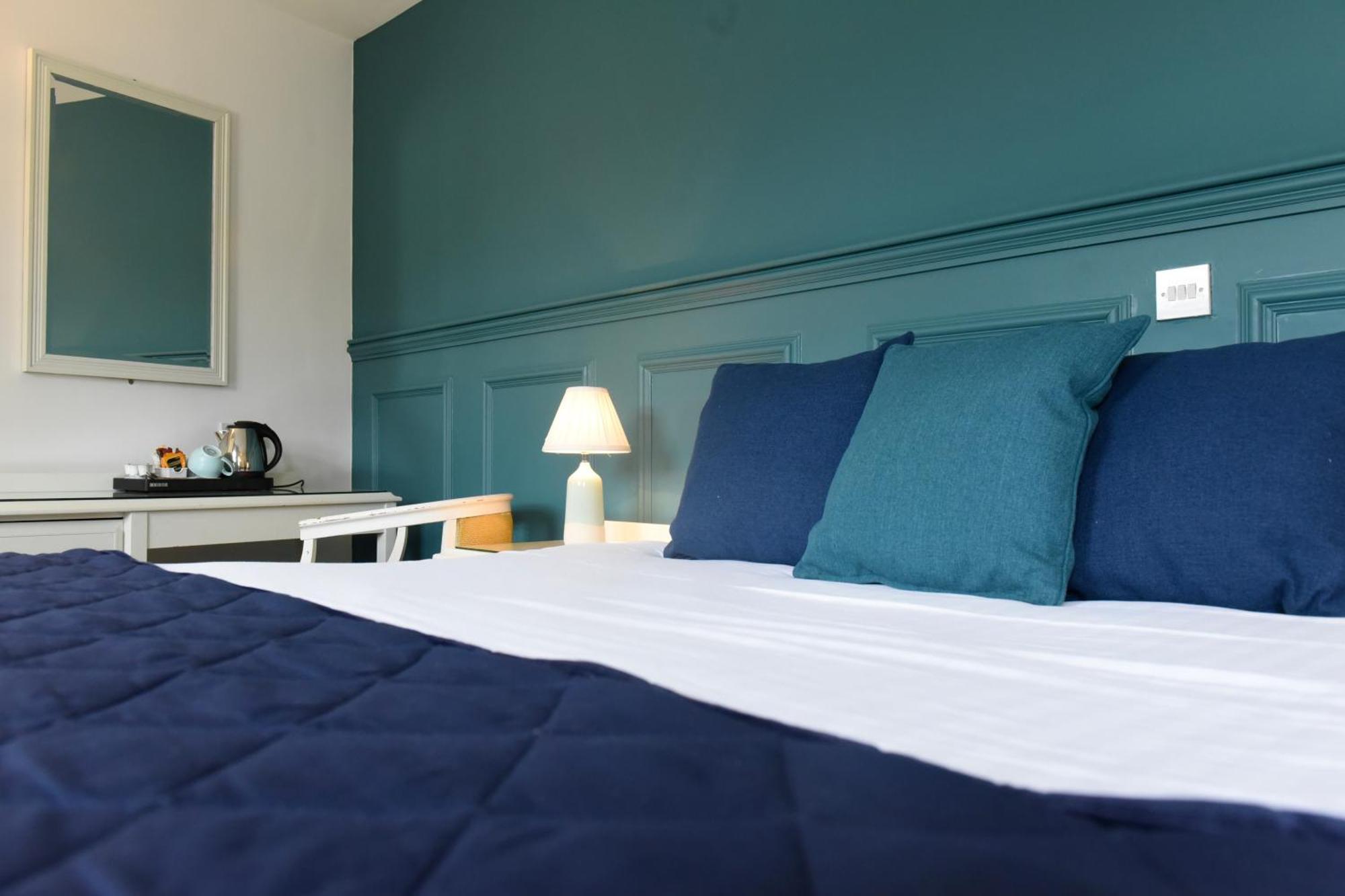 The Lough & Quay Accommodation Town Centre Warrenpoint Luaran gambar