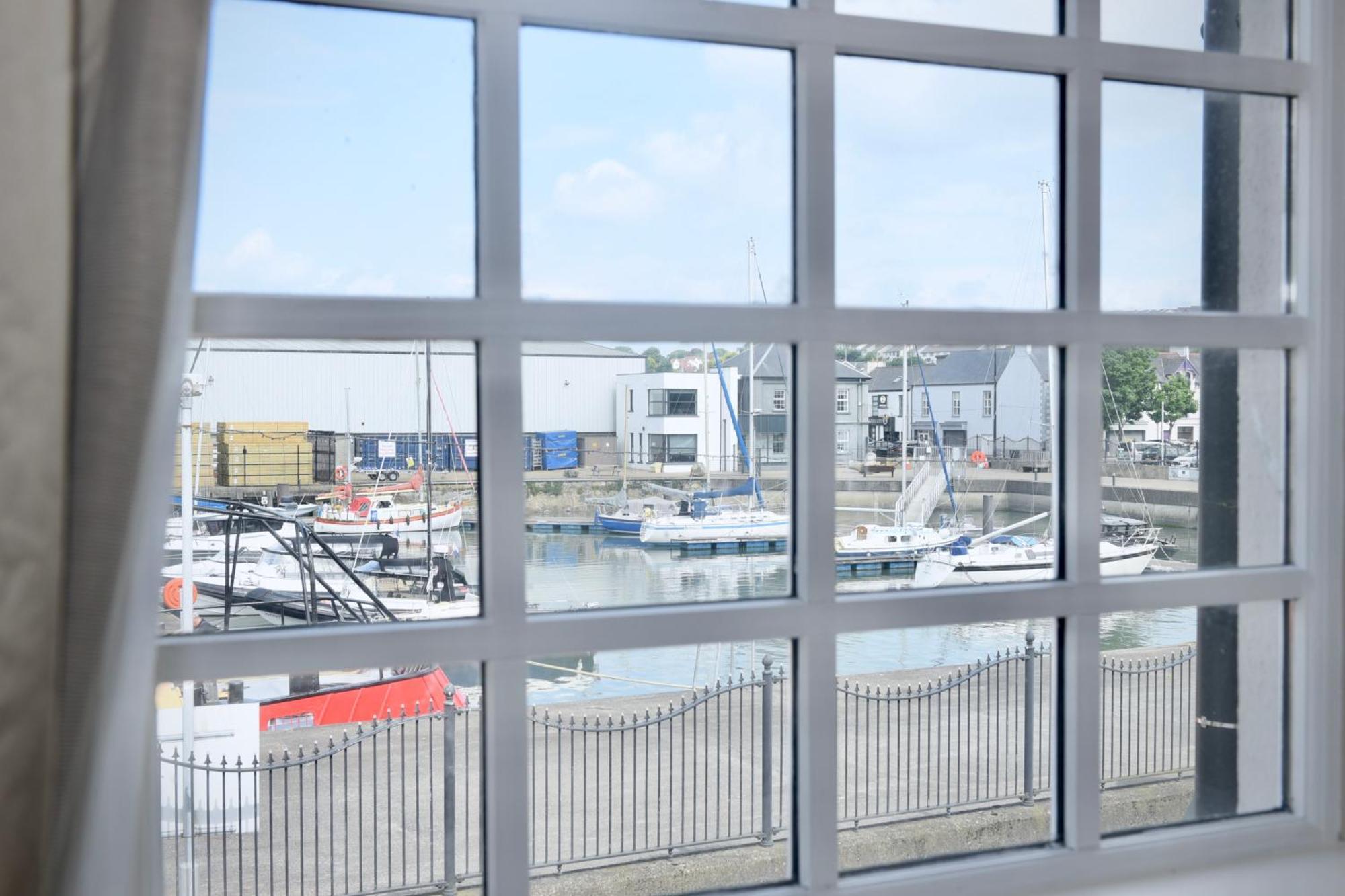 The Lough & Quay Accommodation Town Centre Warrenpoint Luaran gambar