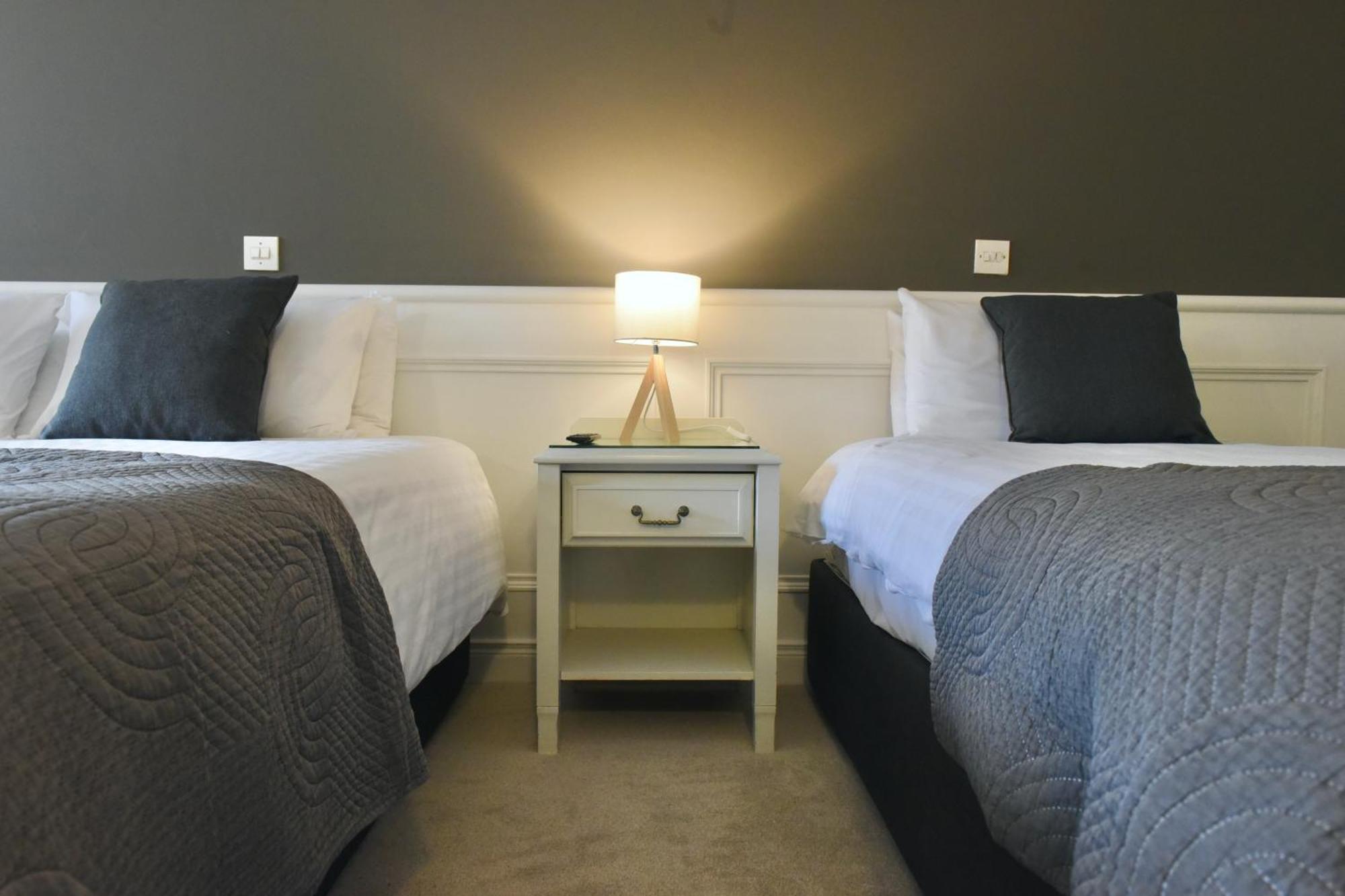 The Lough & Quay Accommodation Town Centre Warrenpoint Luaran gambar