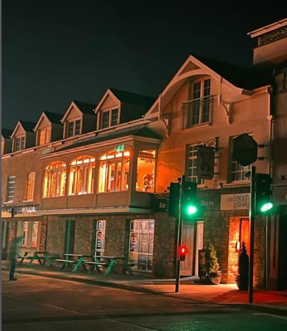 The Lough & Quay Accommodation Town Centre Warrenpoint Luaran gambar
